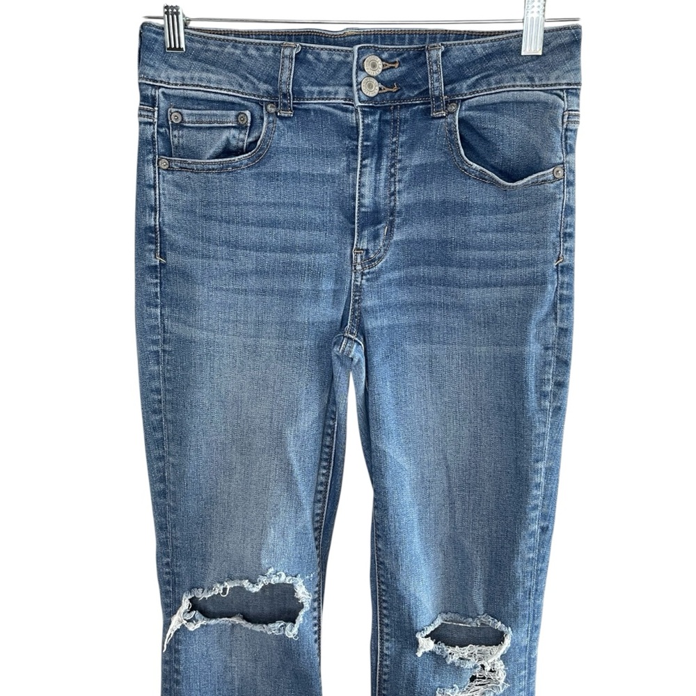AMERICAN EAGLE High Rise Artist Flare Jeans Distressed Knees, Size 8 - Picture 3 of 11